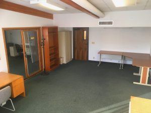Suite-121: Large Room